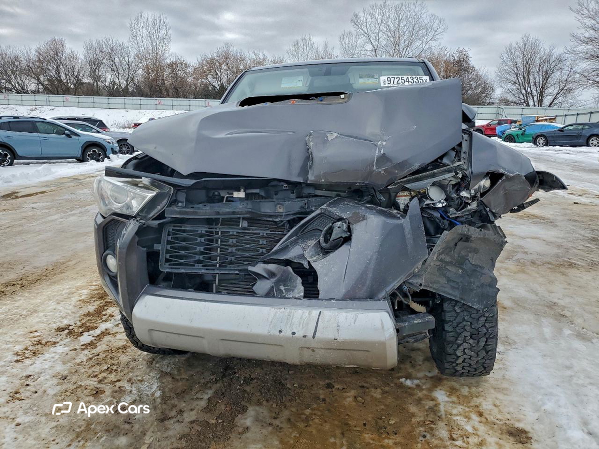 Toyota 4Runner 2017