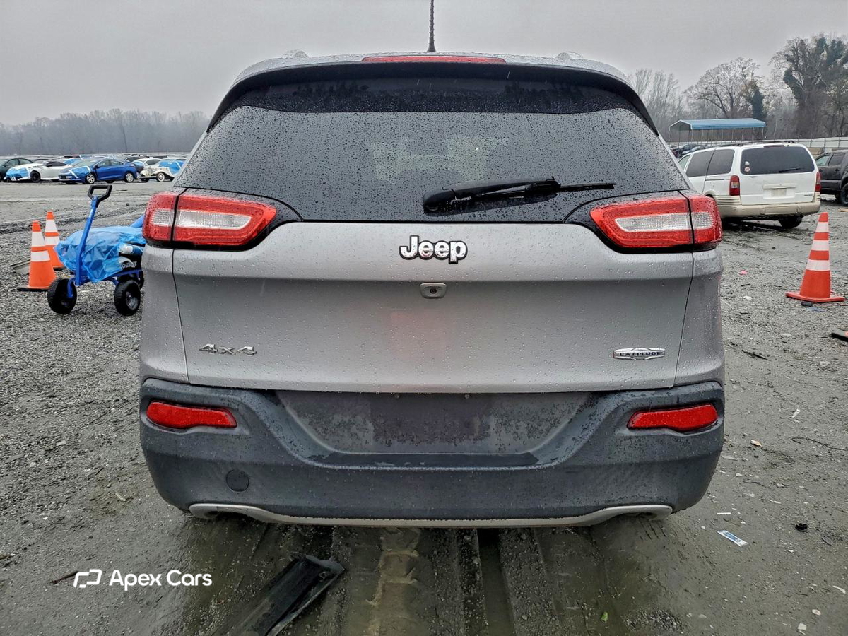 Jeep Cherokee 2016