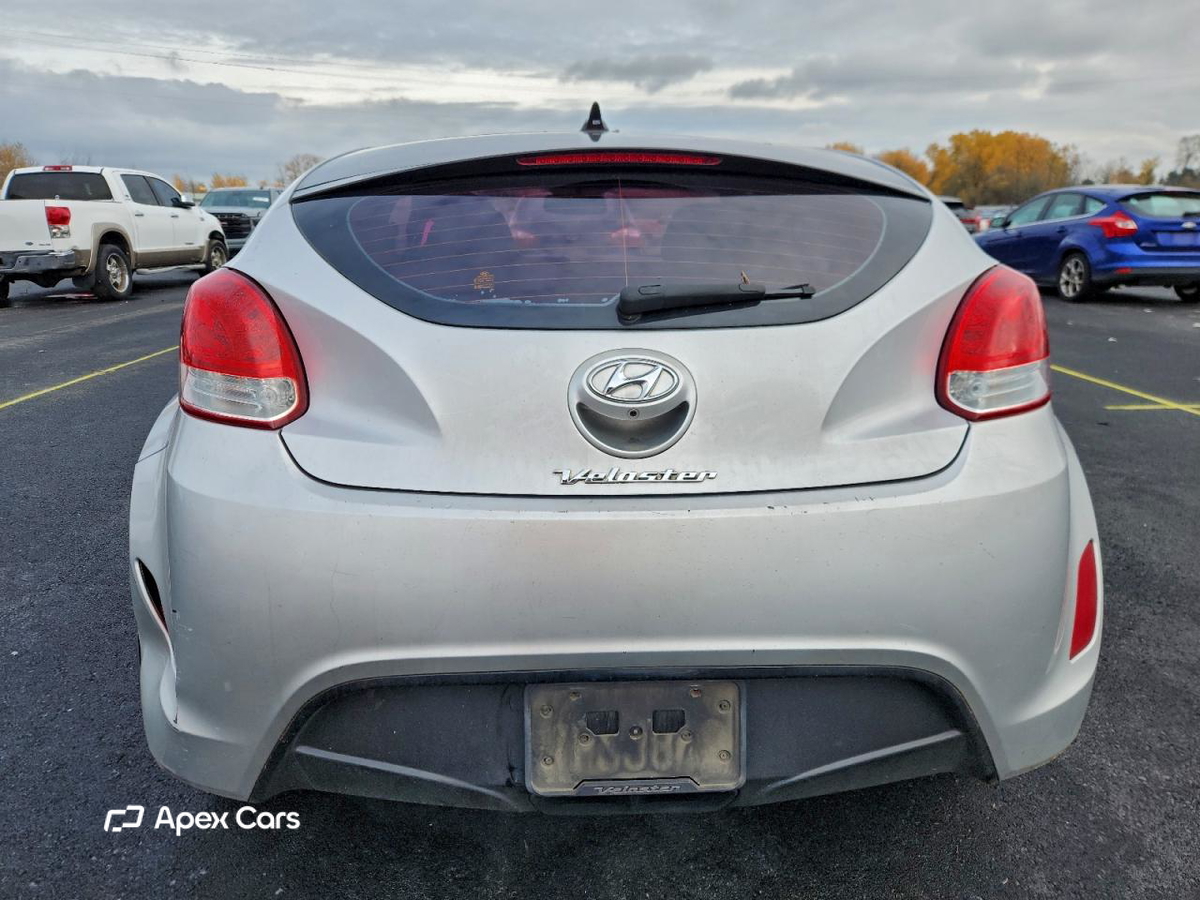Hyundai Veloster 2016