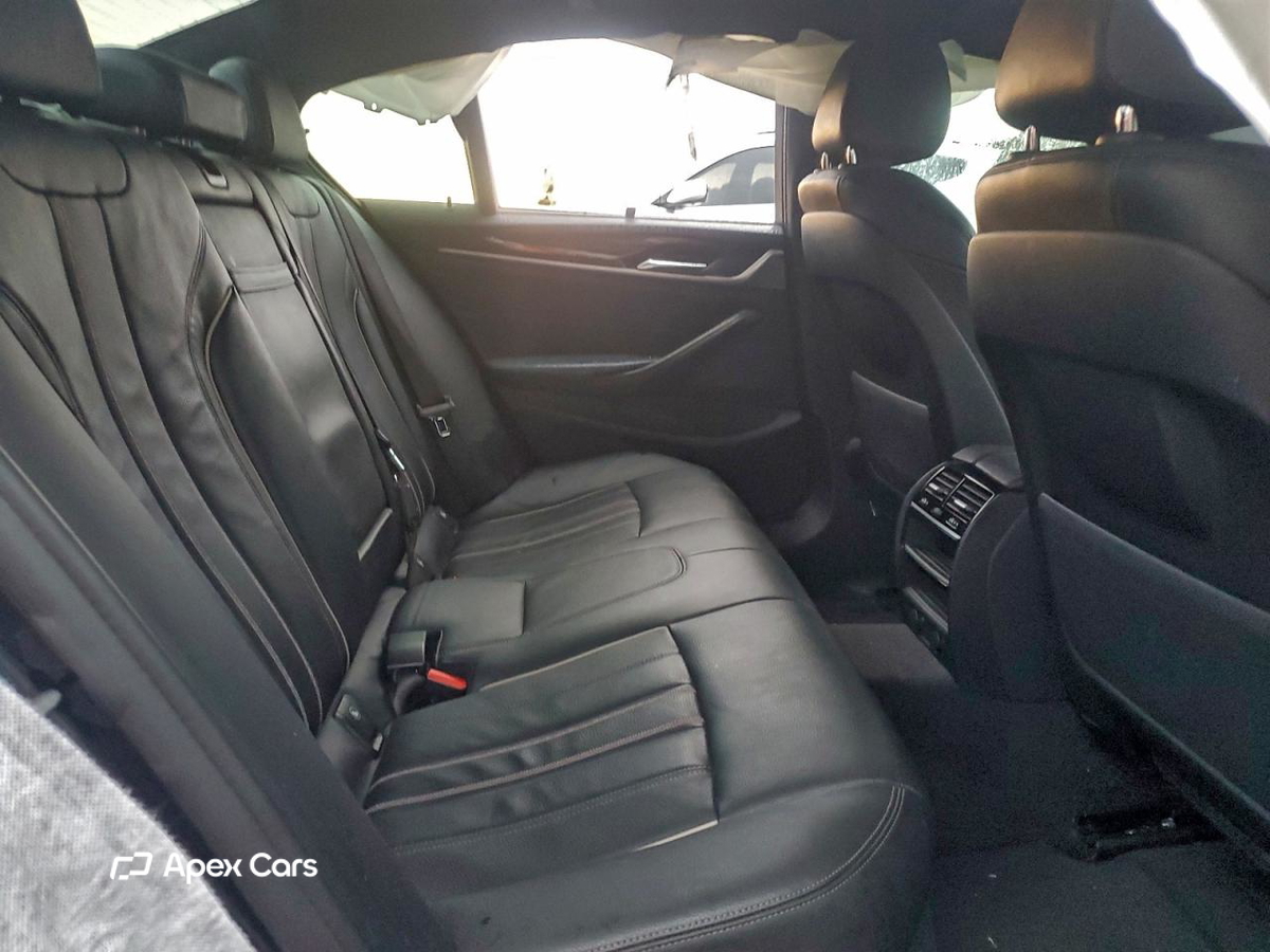 BMW Series 5 2019