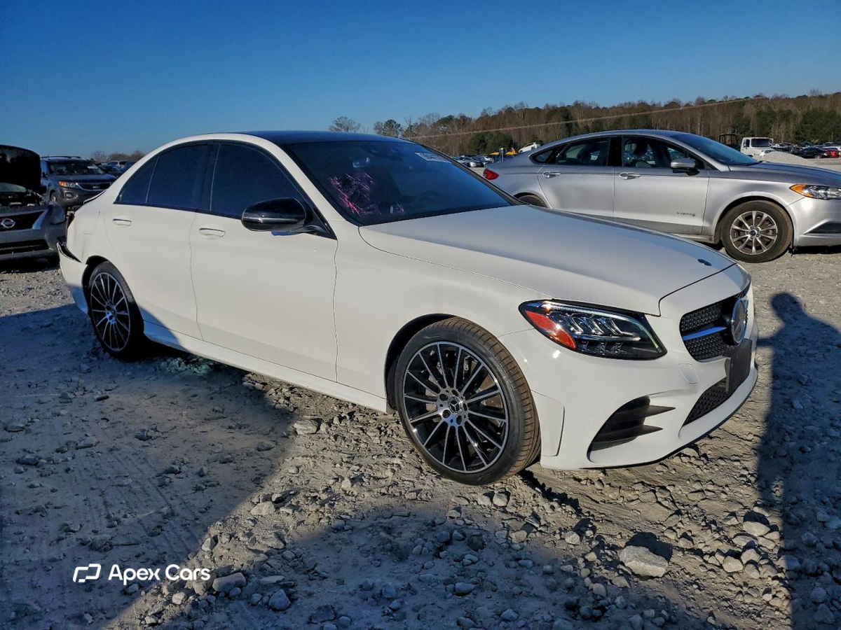 Mercedes-Benz  2020