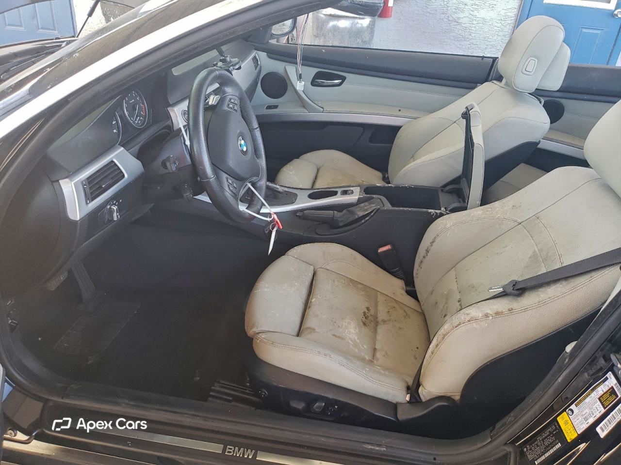 BMW Series 3 2010