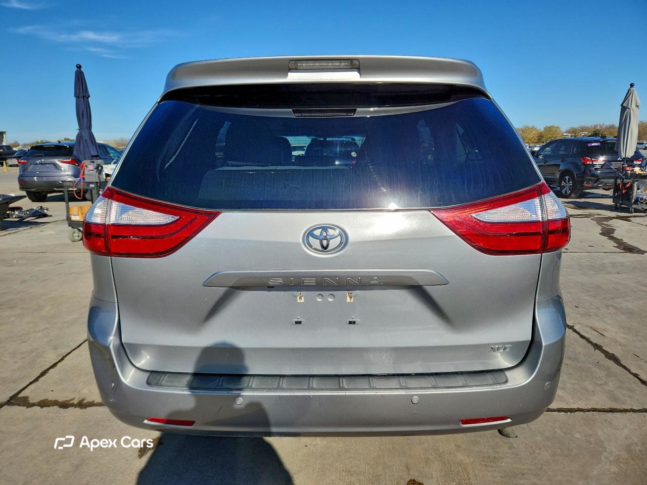 Toyota Sienna 2016