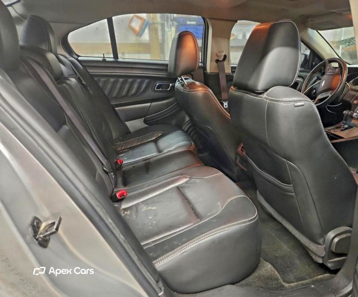 Ford Taurus 2012