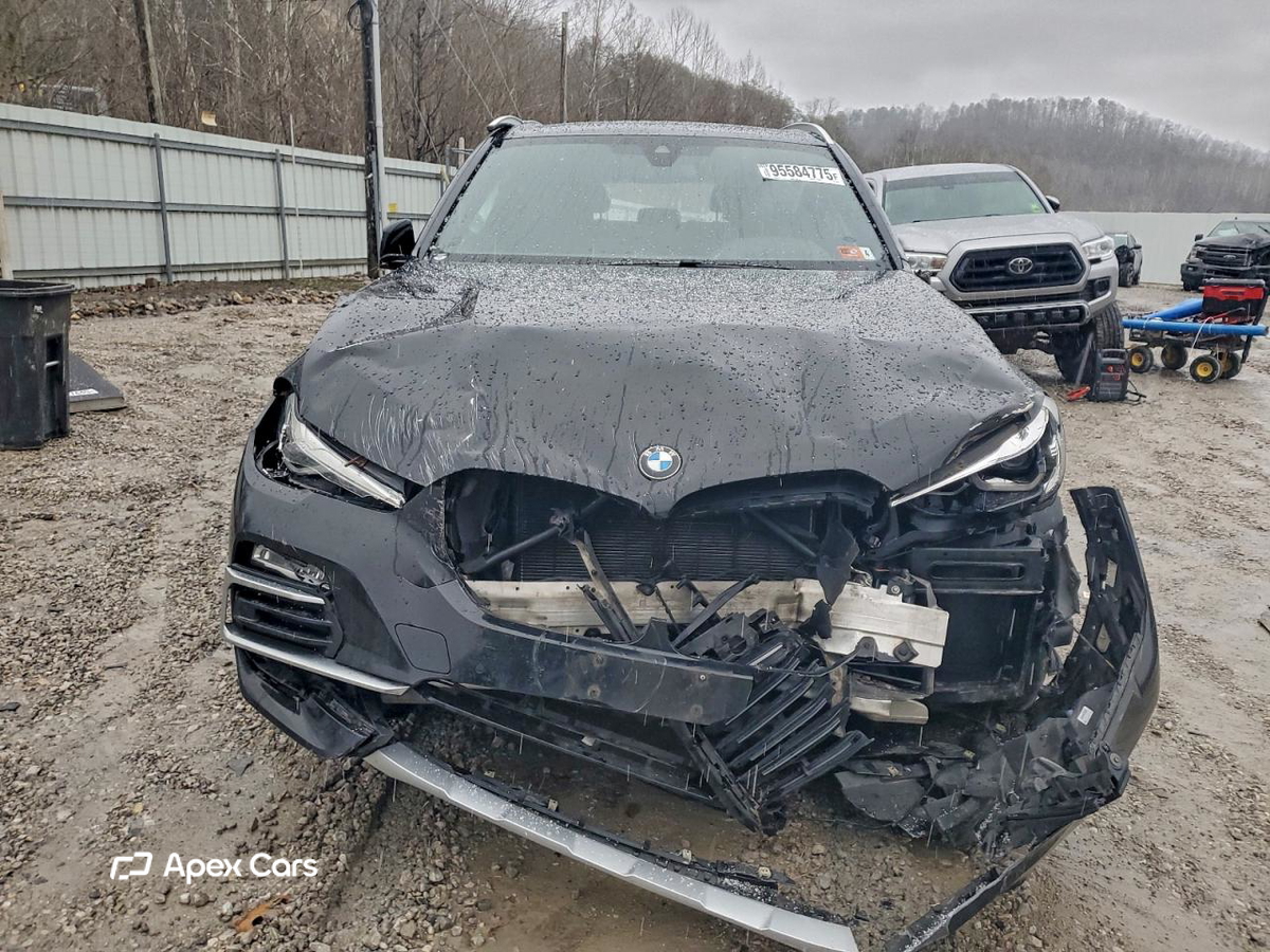 BMW X5 2019