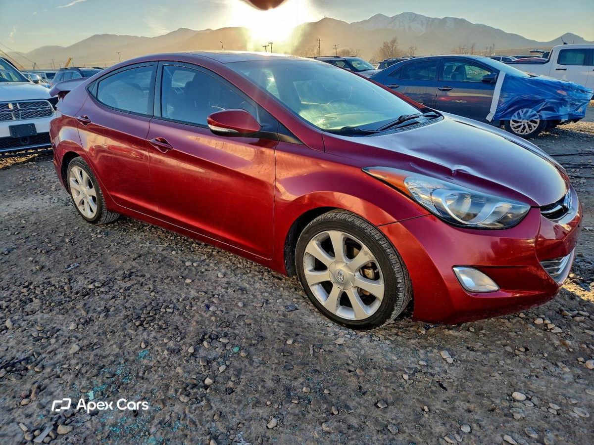 Hyundai Elantra 2013
