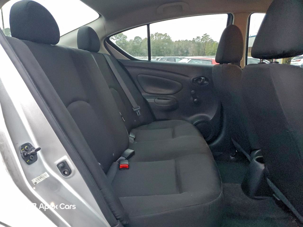 Nissan Versa 2019