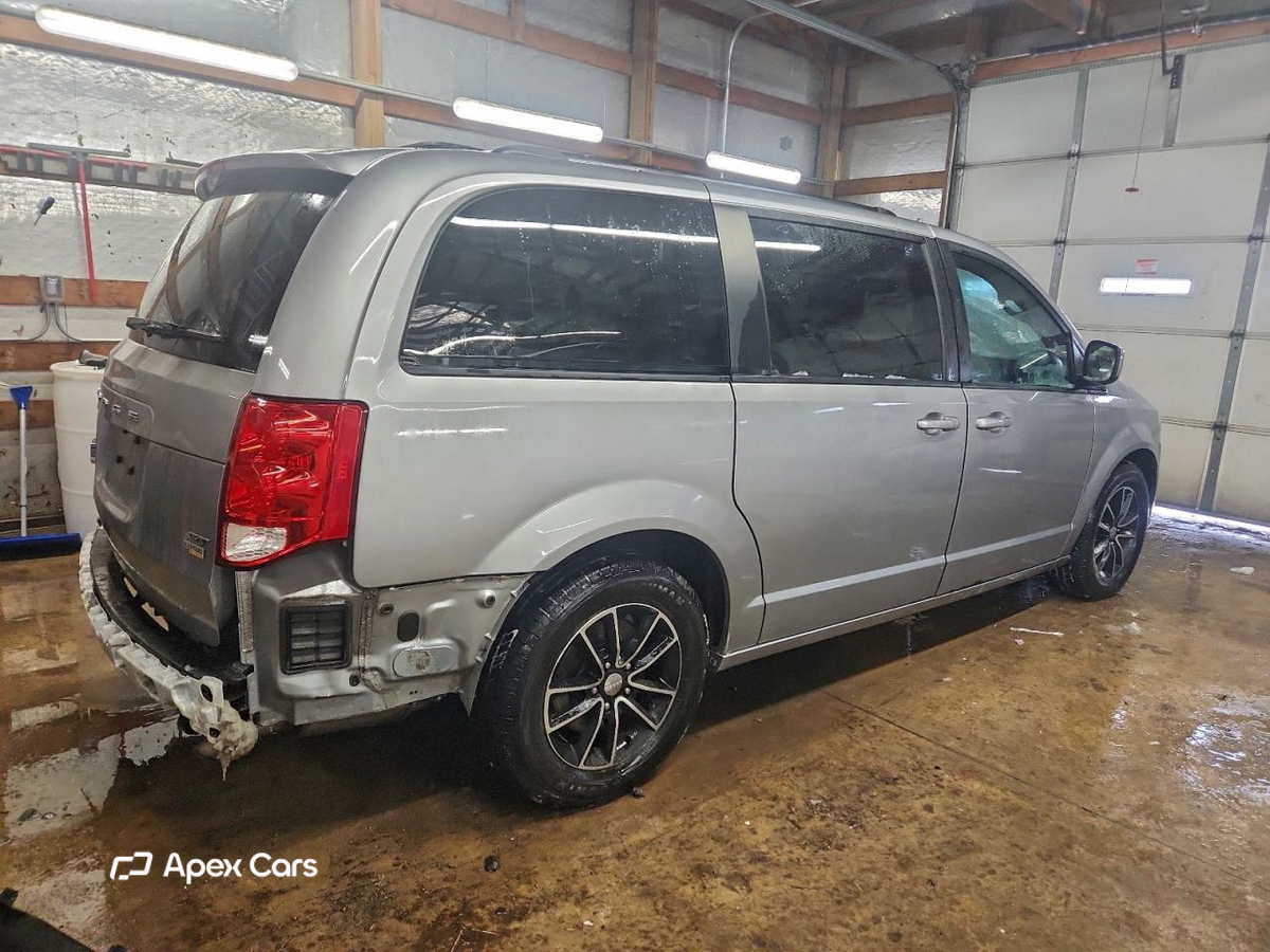 Dodge Caravan 2018
