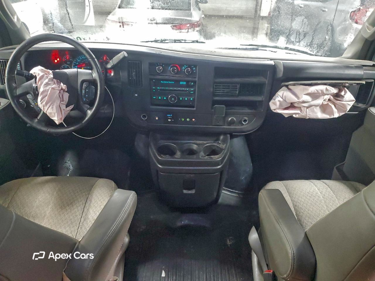 GMC Savana 2020