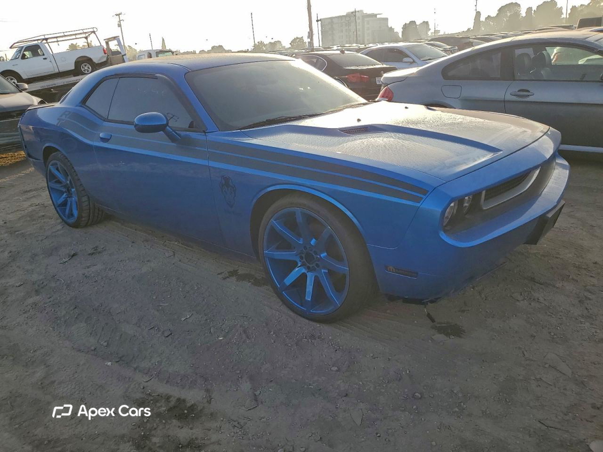 Dodge Challenger 2013