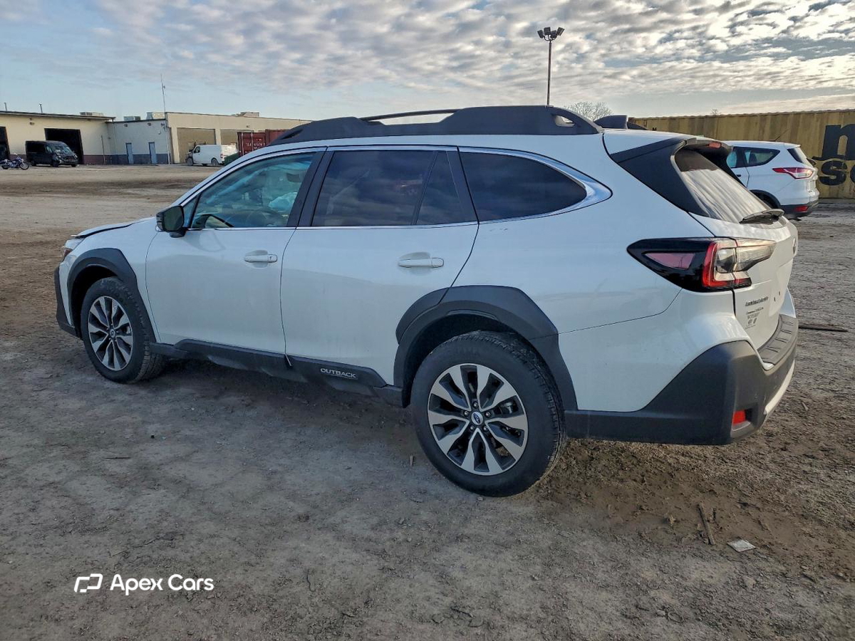 Subaru Outback 2025