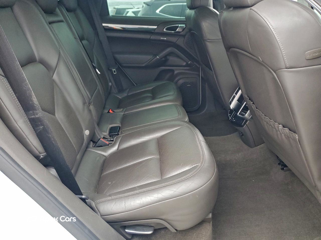 Porsche Cayenne 2016