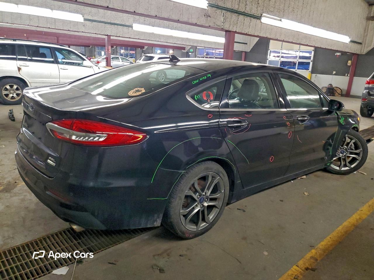 Ford Fusion 2020