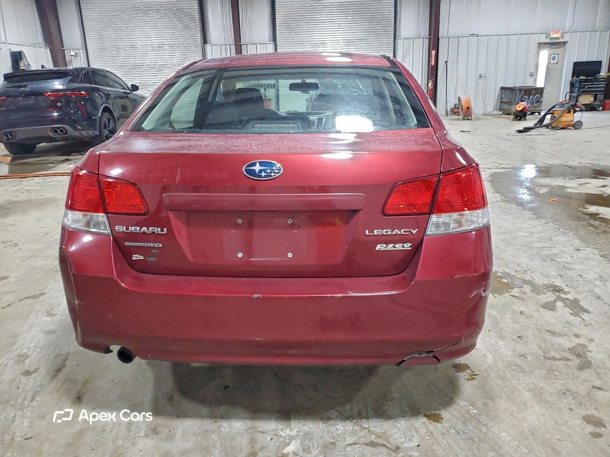 Subaru Legacy 2013