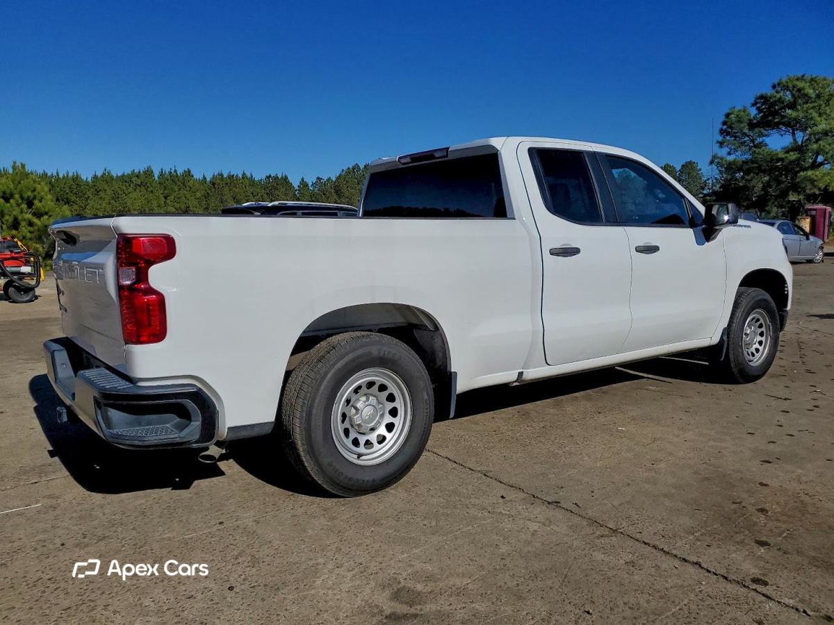 Chevrolet Silverado 2023