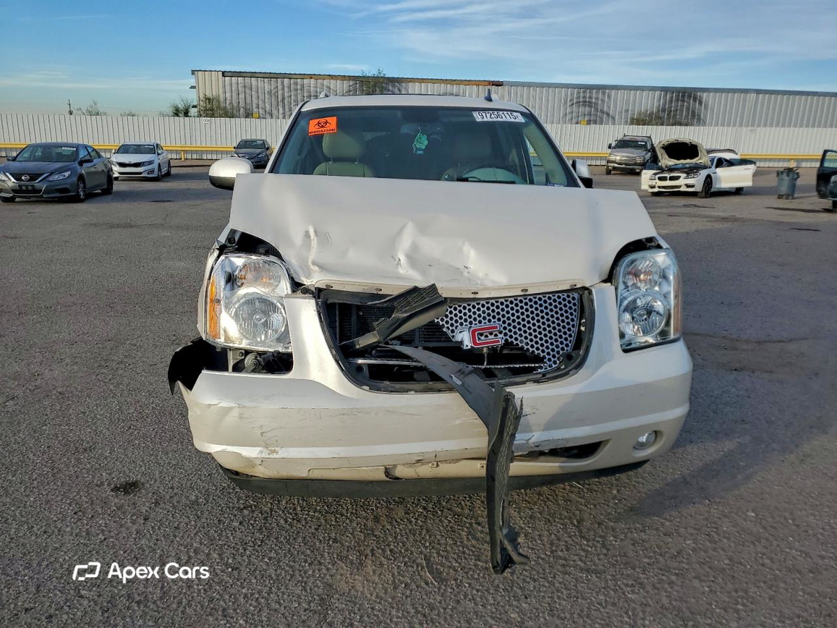 GMC Yukon 2013
