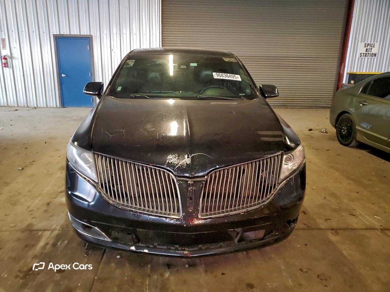 Lincoln MKT 2013