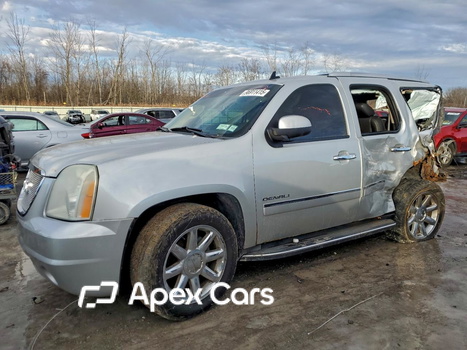 GMC Yukon 2011 - Image 1 of 13