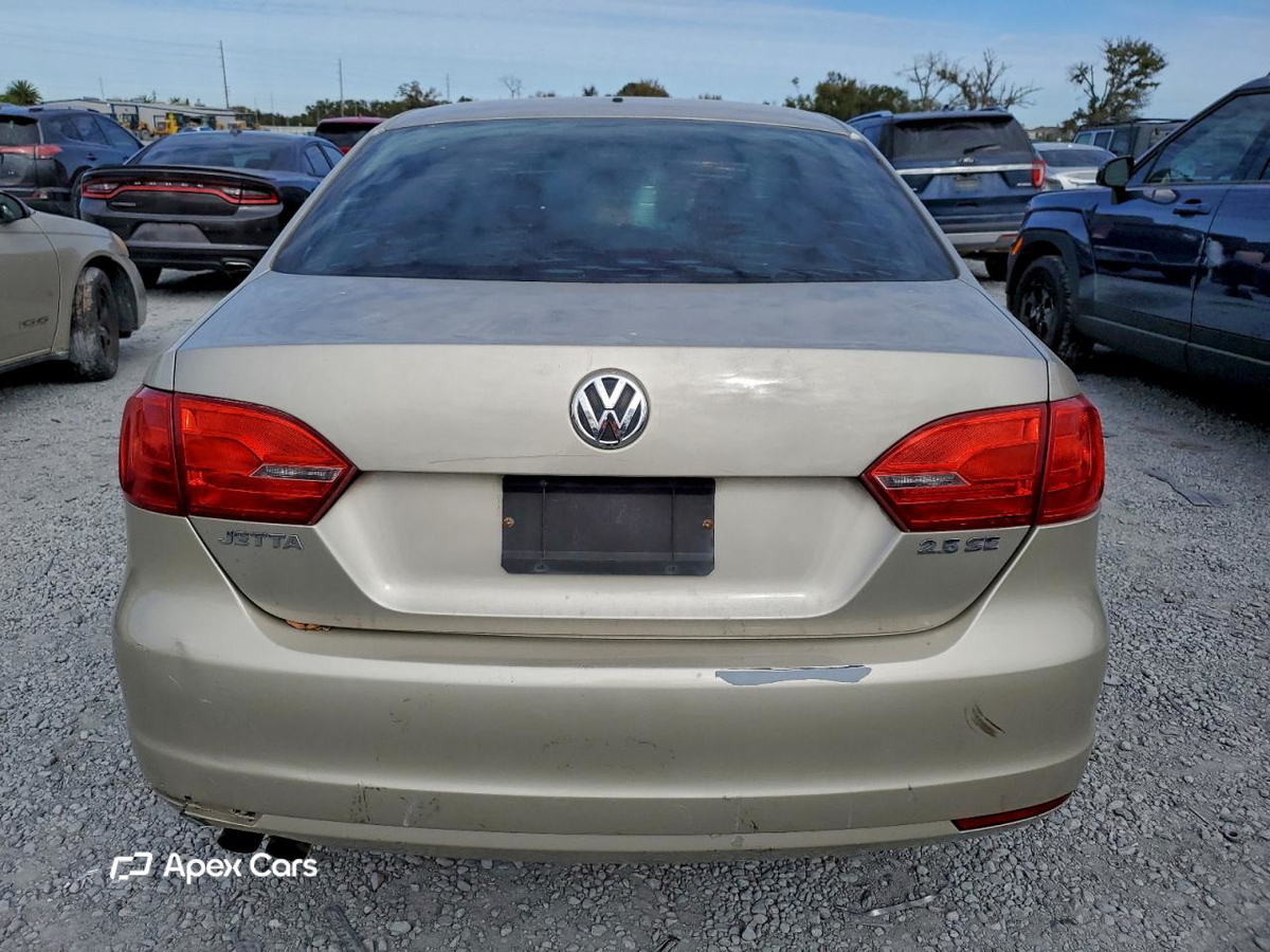 Volkswagen Jetta 2013