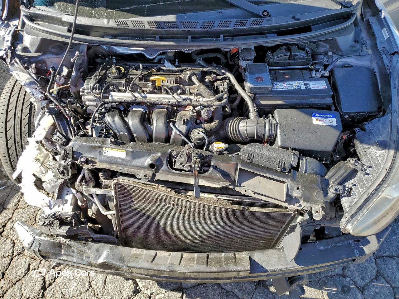 Hyundai Elantra 2012