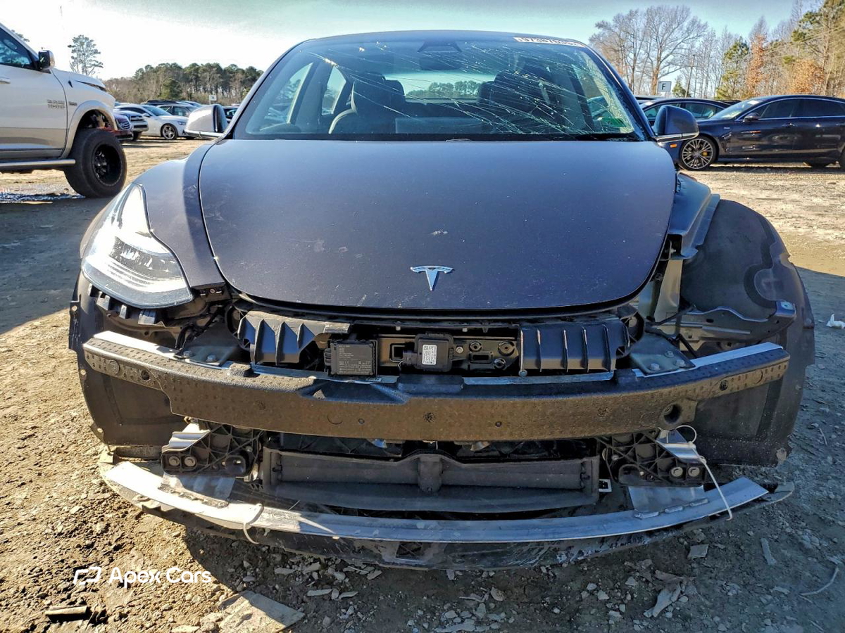 Tesla Model 3 2018