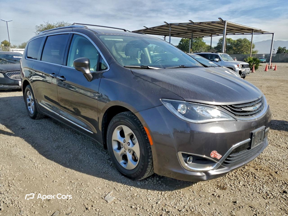 Chrysler Pacifica 2018
