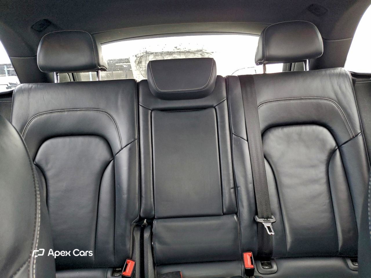 Audi SQ5 2016