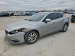 Mazda 3 2016