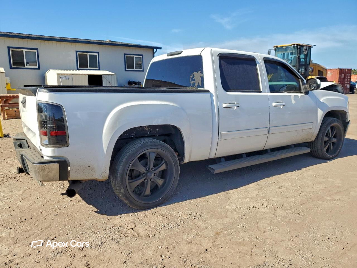 GMC Sierra 2013
