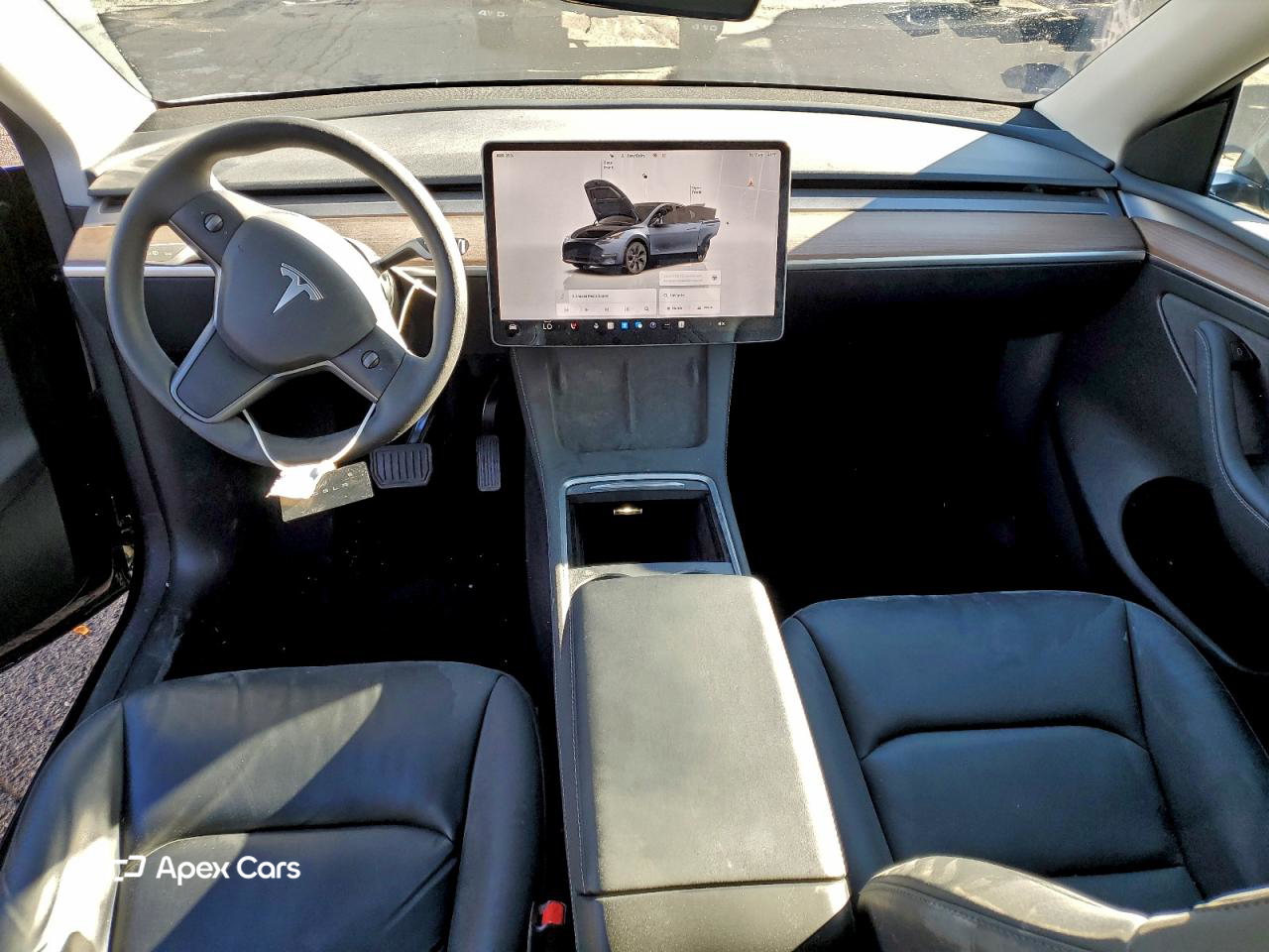 Tesla Model Y 2024