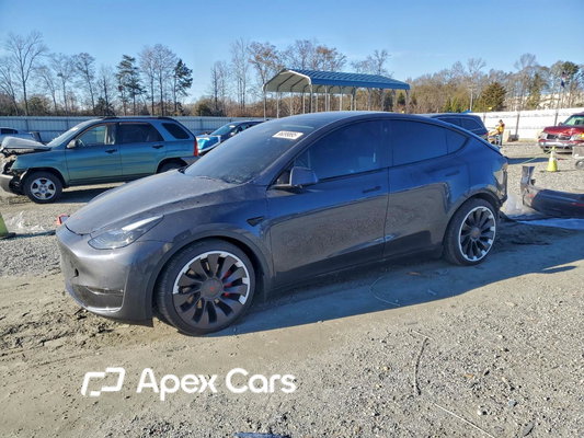 Tesla Model Y 2022 - Zdjęcie 1 z 13