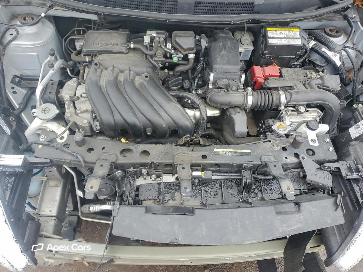 Nissan Versa 2015