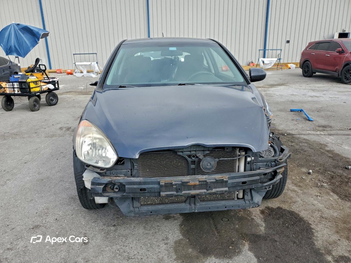 Hyundai Accent 2010