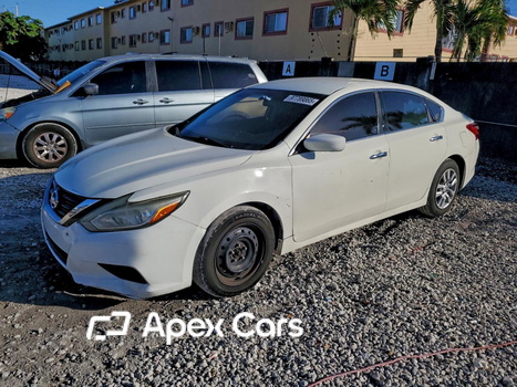 Nissan Altima 2016 - Zdjęcie 1 z 12