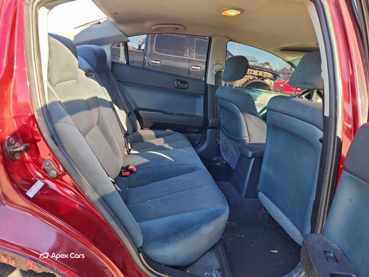 Mitsubishi Galant 2004