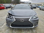 Lexus ES 2020