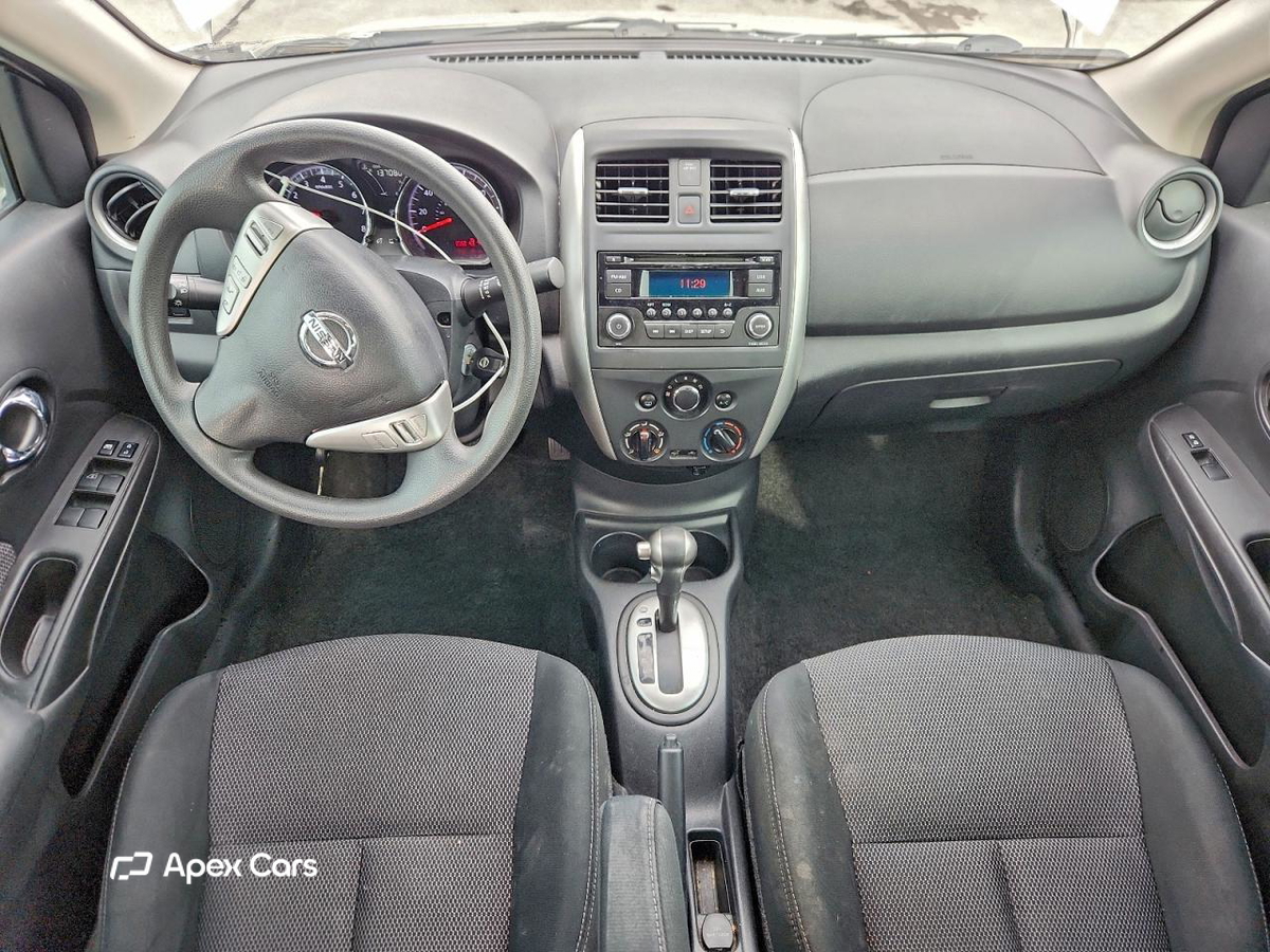 Nissan Versa 2016