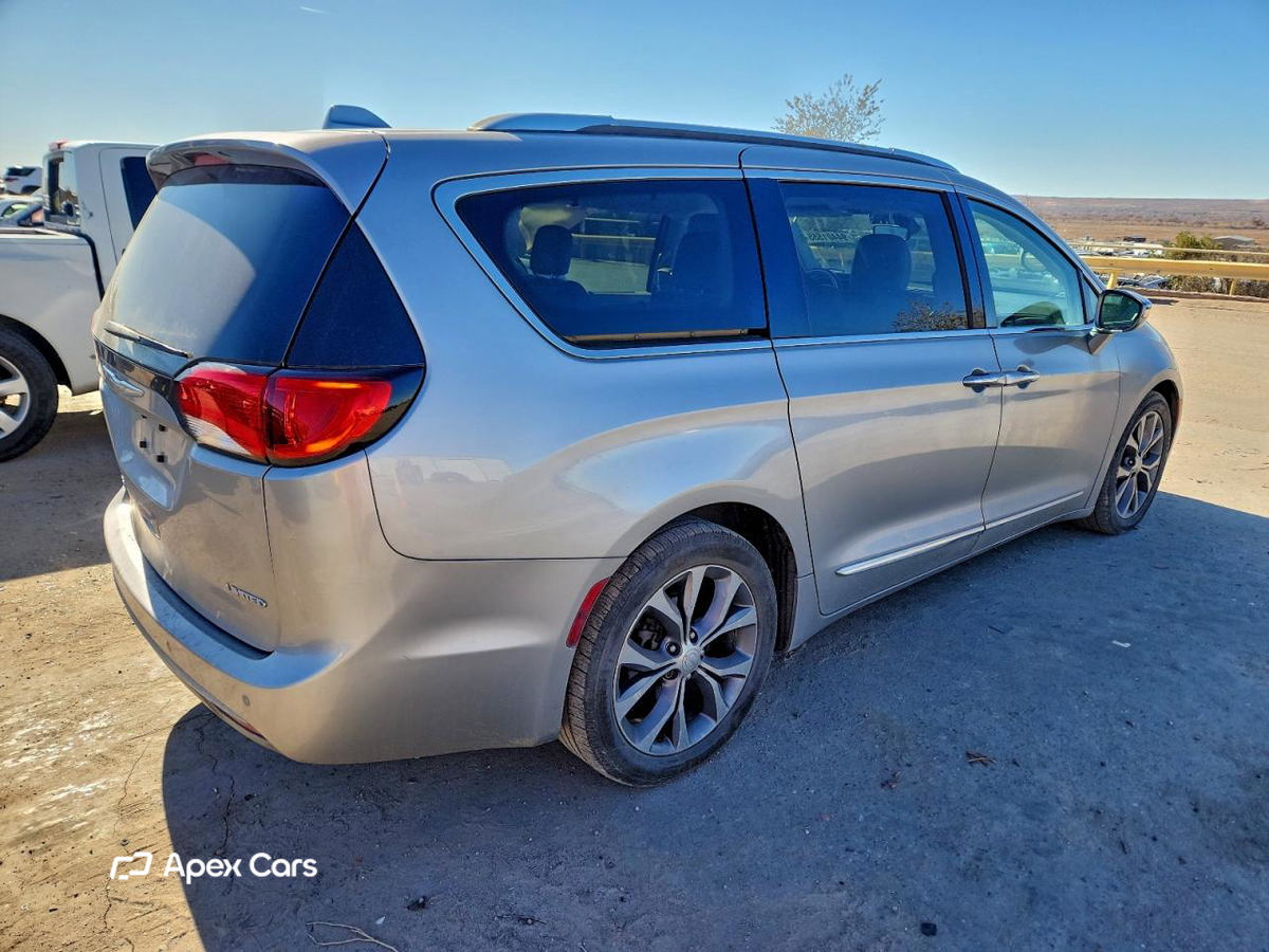 Chrysler Pacifica 2017