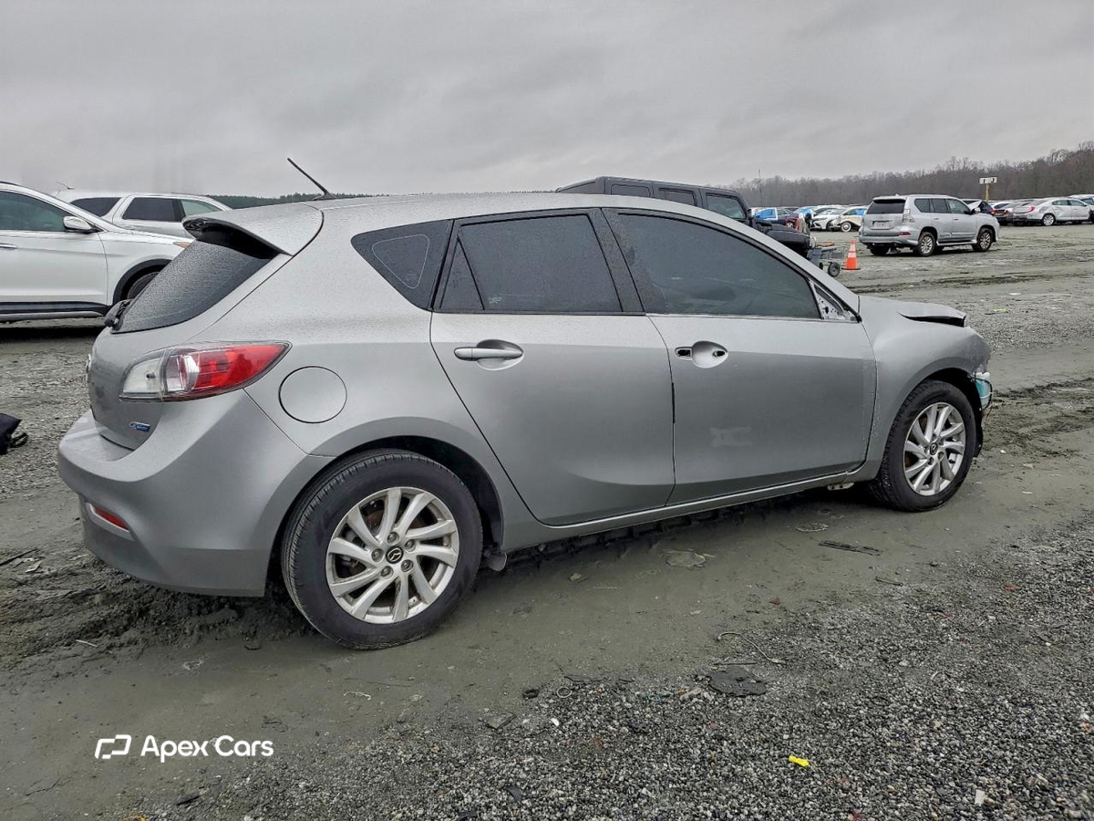 Mazda 3 2013