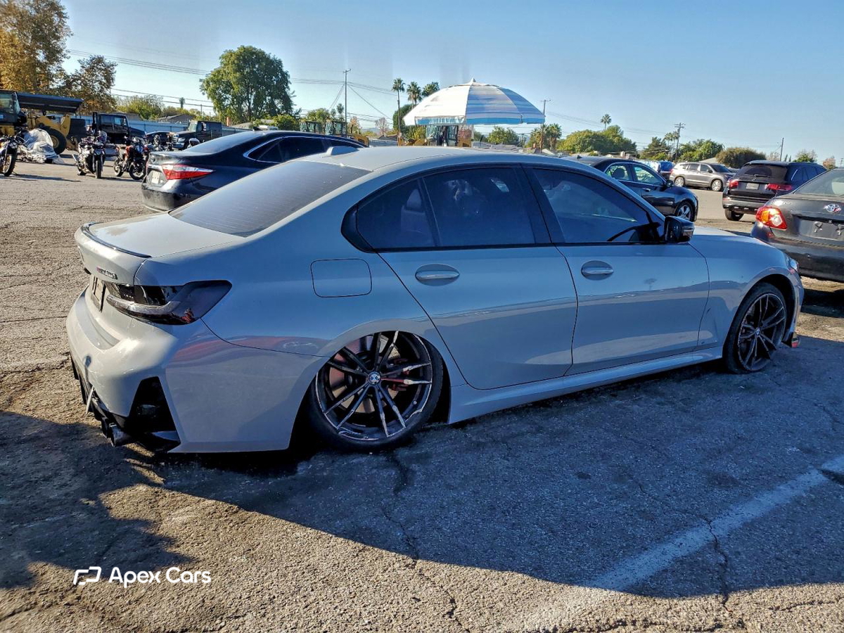 BMW Series 3 2024