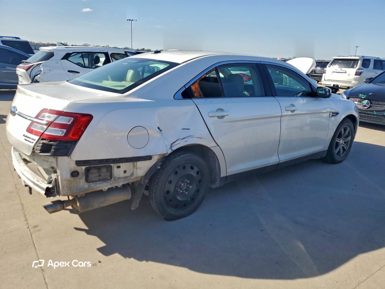 Ford Taurus 2014