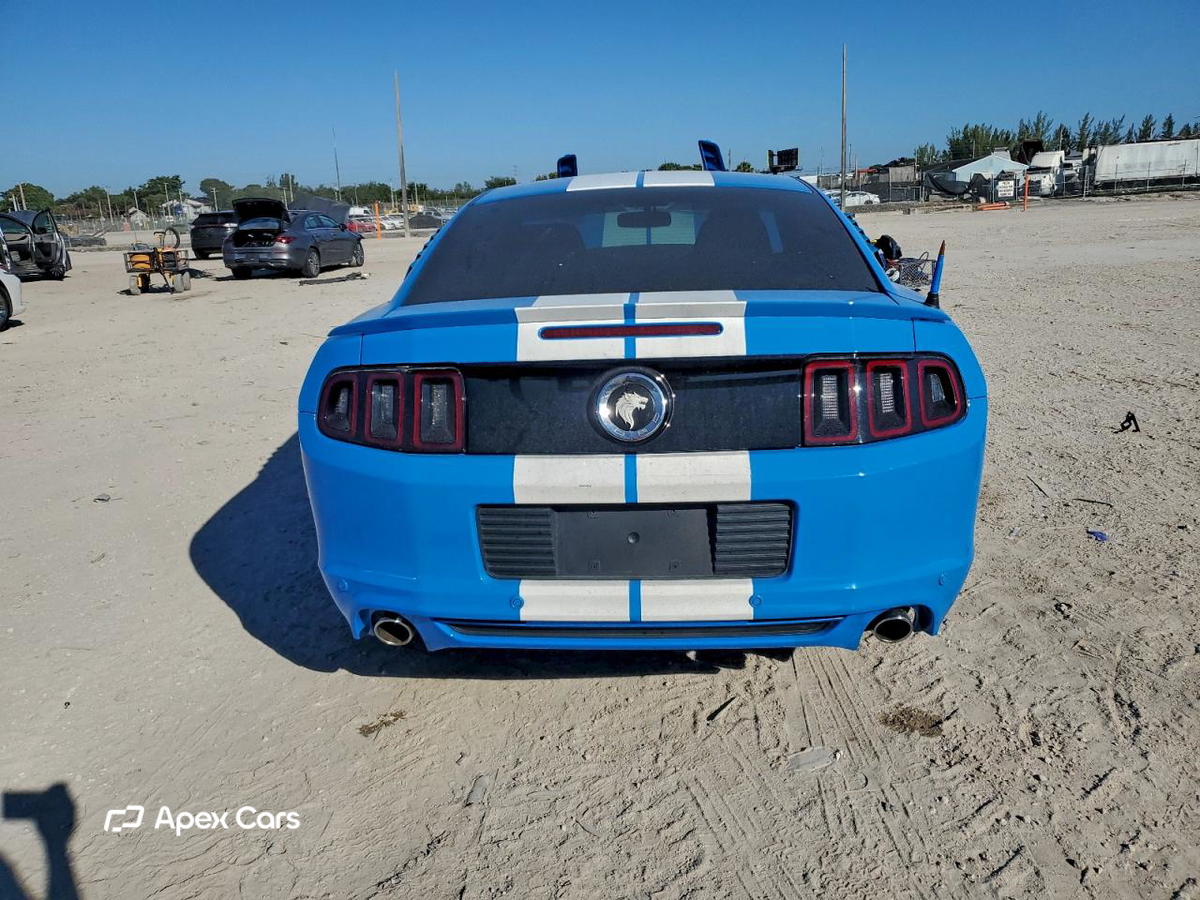Ford Mustang 2013