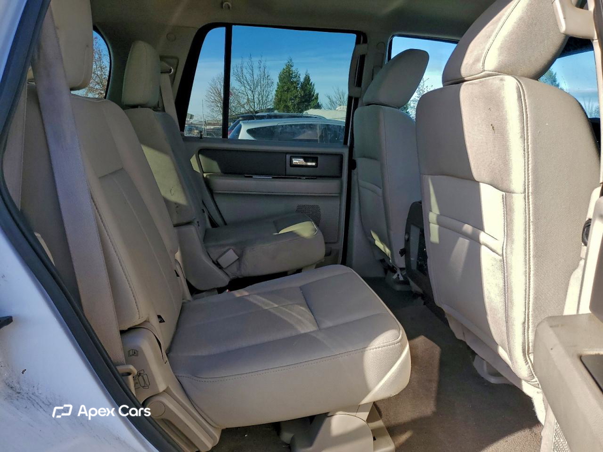 Ford Expedition 2011