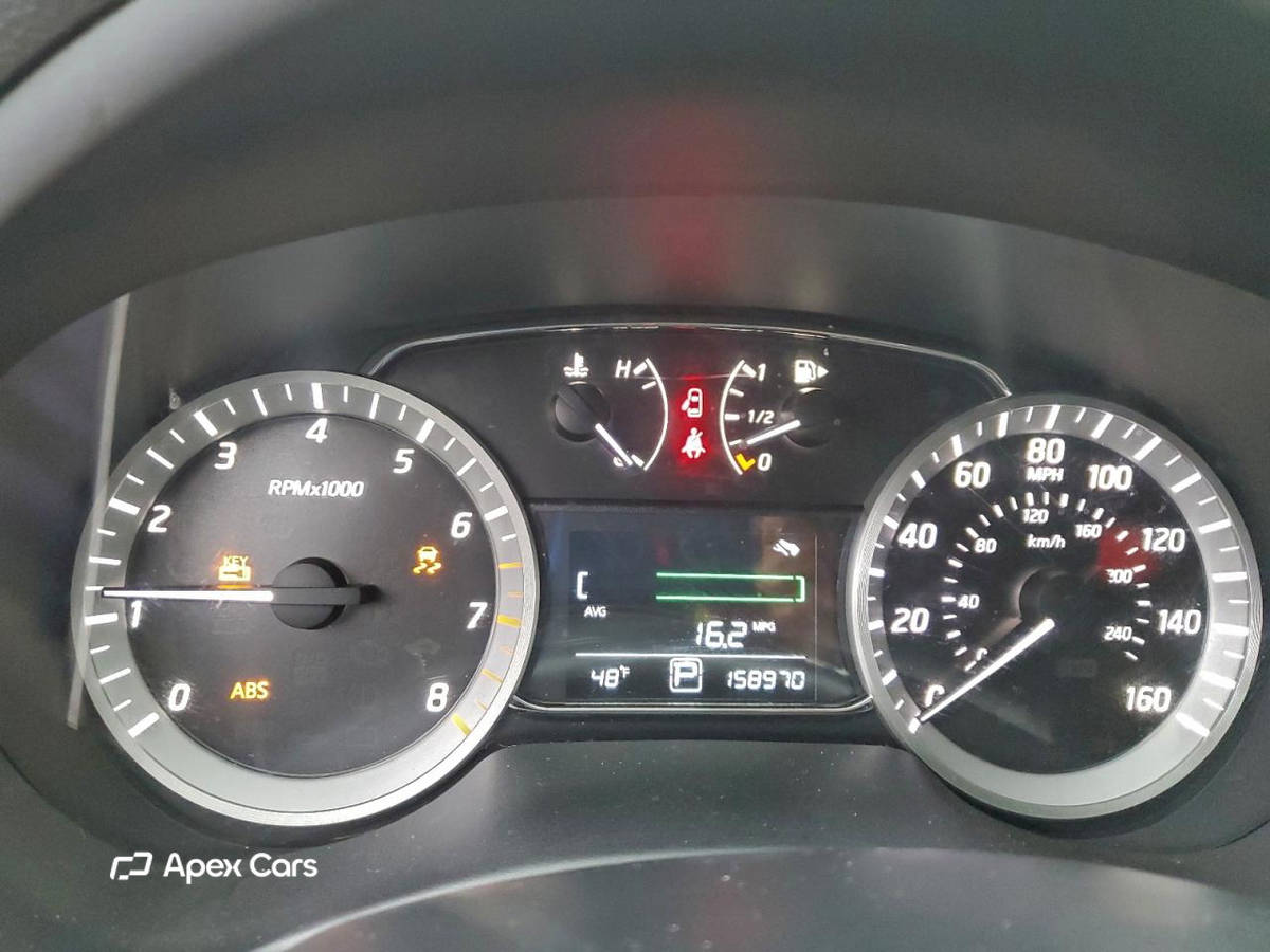 Nissan Sentra 2015
