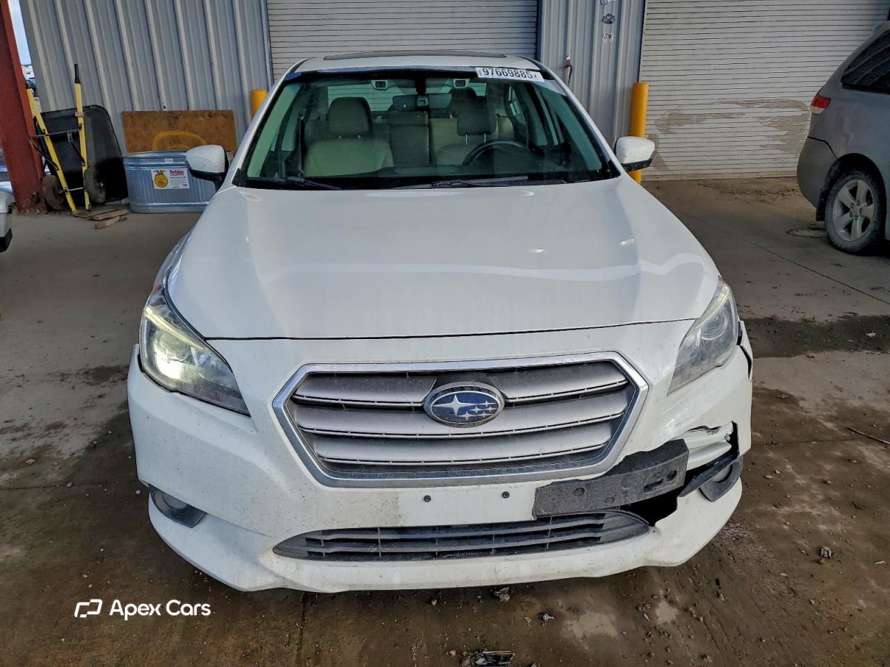 Subaru Legacy 2017