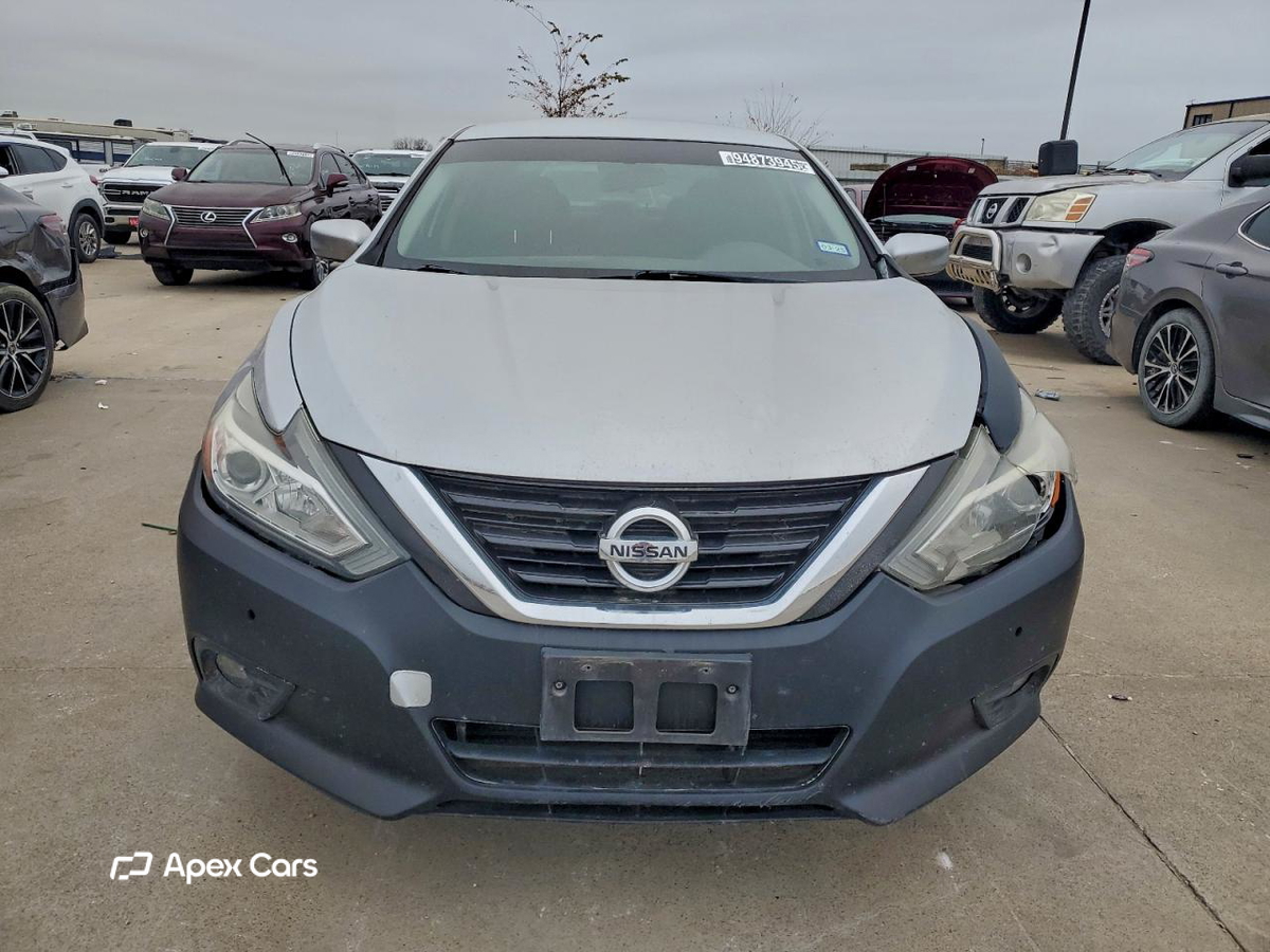 Nissan Altima 2018