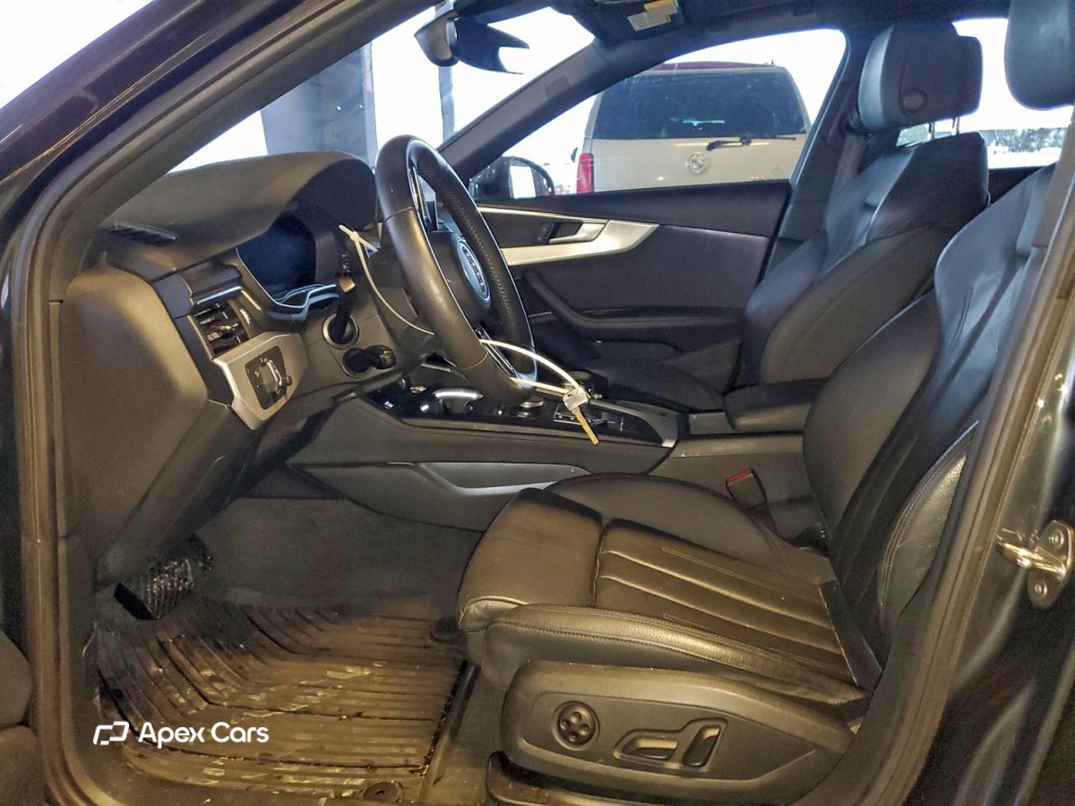 Audi A4 2019