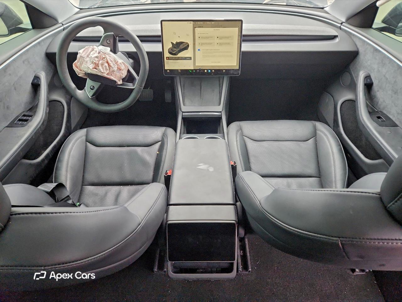 Tesla Model 3 2024