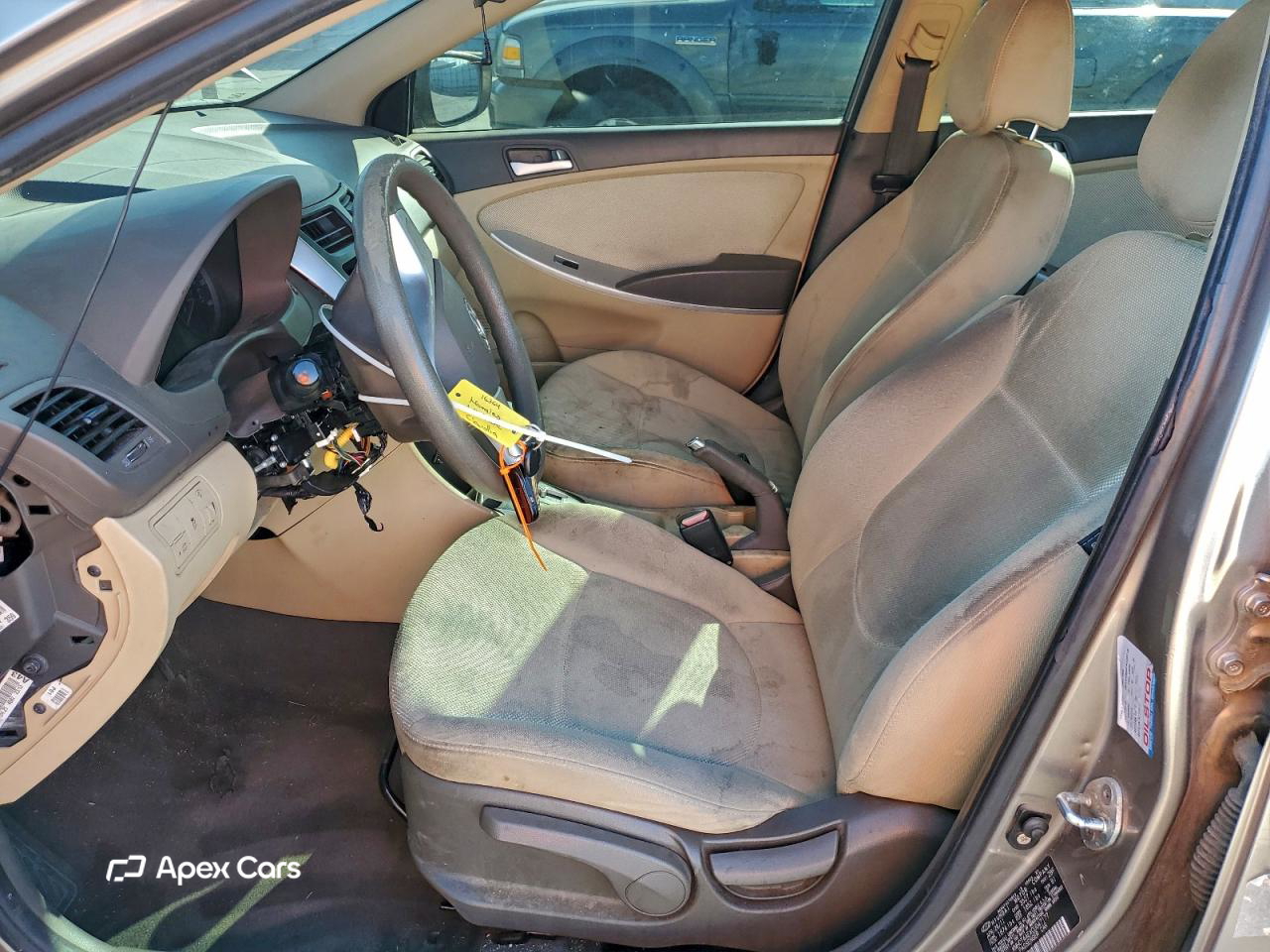 Hyundai Accent 2012