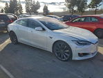 Tesla Model S 2016